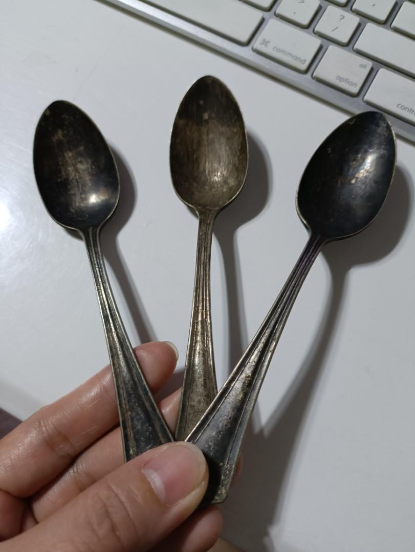 Vintage Oneida Teaspoon 3pcs (Category: Dinnerware & Cutlery) located in Marikina City. Submitted by mytreasures101 (Listing ID 1180954453, Image 3). Description: Vintage Collectible as is condition we ship nationwide (buyer's expense).