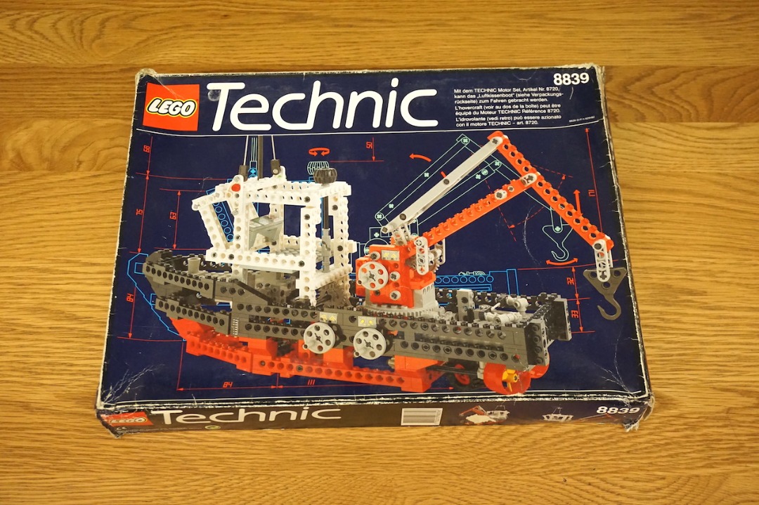 Vintage Technic LEGO Harbor 8839 - Supply Ship, Hobbies Toys, & Games on Carousell