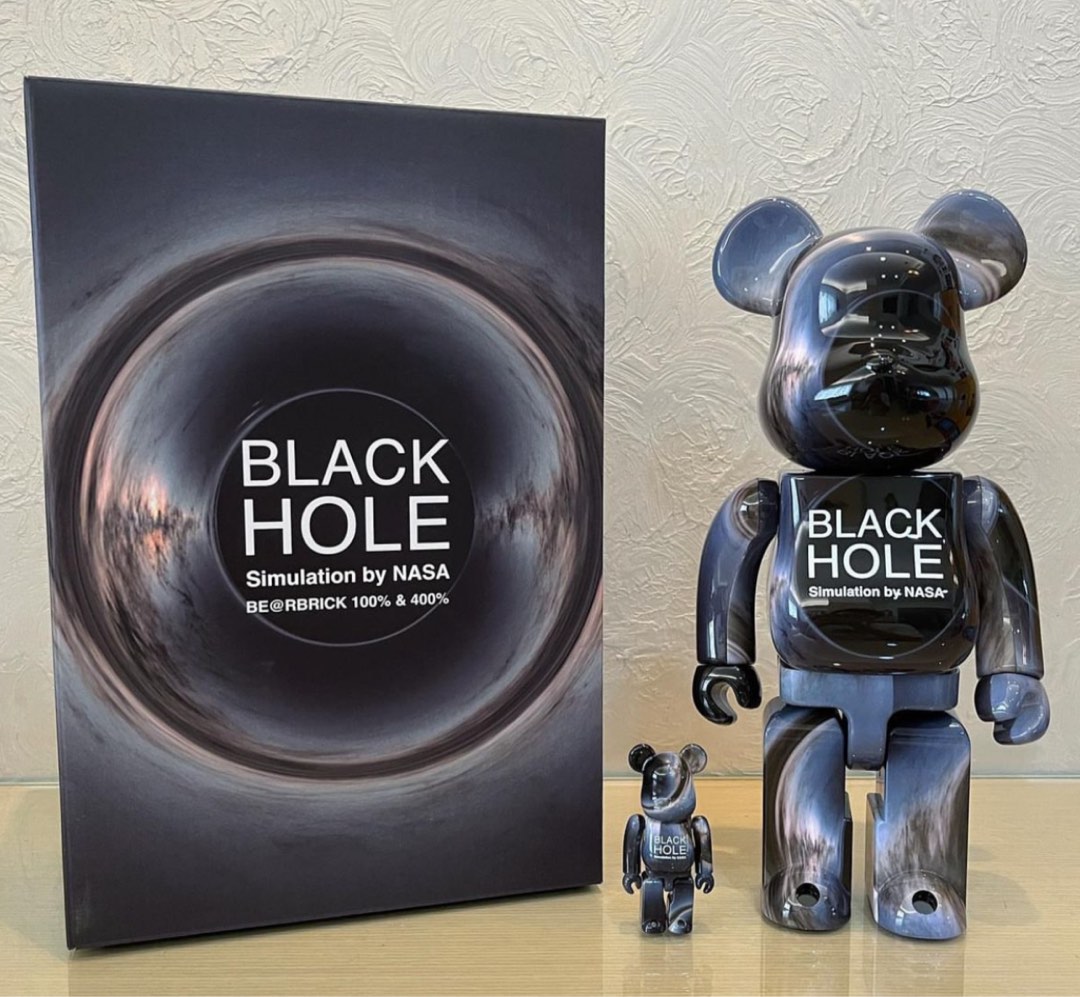 ベアブリック ブラックホール BLACK HOLE 100％ & 400％-