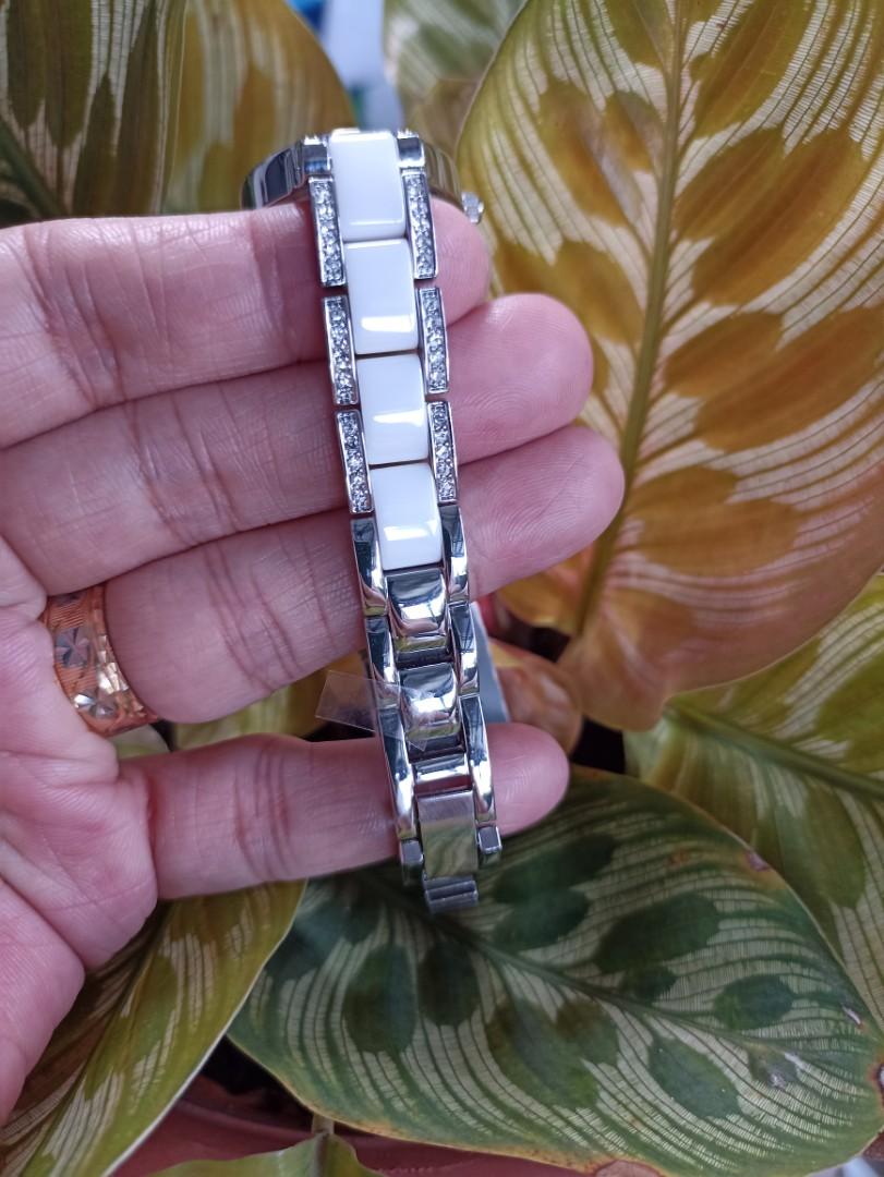 Armitron ceramic ladies watch 8 Women s Fashion Watches