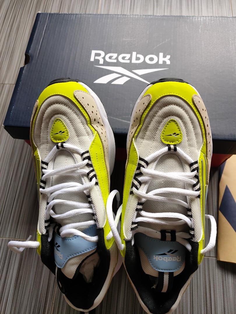 Authentic Reebok sports shoes unisex Men s Fashion Footwear
