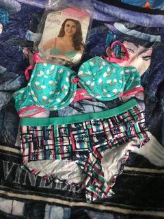 (Category: ) located in . Submitted by mintpink (Listing ID 1181215375, Image 1). Description: .