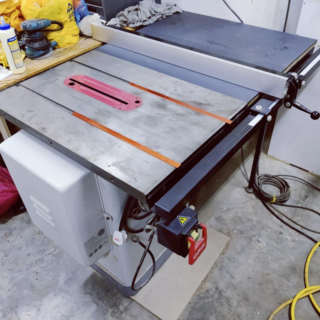 Axminster Trade Table Saw AT254LTS, Furniture & Home Living, Home Improvement & Organisation