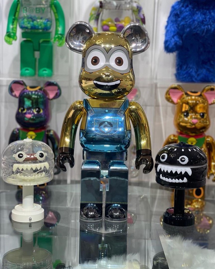 BE@RBRICK DAVE CHROME VER. 1000%, 興趣及遊戲, 玩具& 遊戲類- Carousell