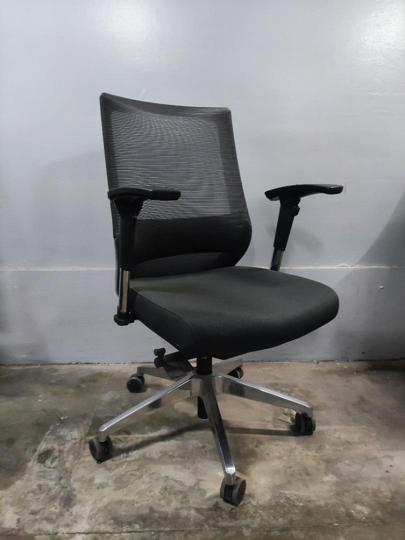 BEST DEAL! Office Furniture Vertu Executive Chair 50 off!, Furniture