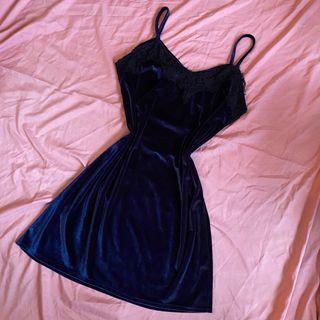 blue velvet dress