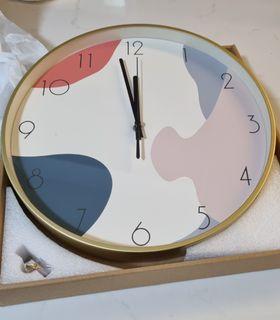 BNIB Abstrat Watercolour Colourful Pastel 35cm Wall Clock