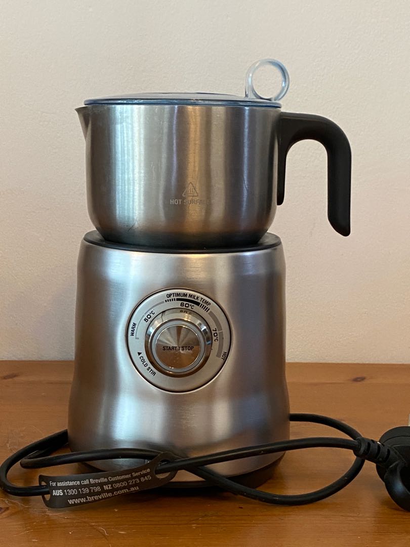 Breville milk frother with extra jug, TV & Home Appliances, Kitchen