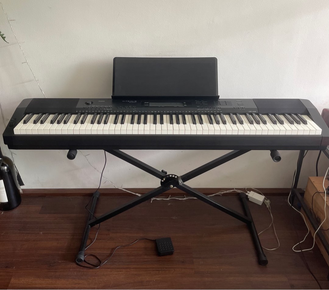 Casio CDP 220R Digital Piano, Hobbies & Toys, Music & Media, Musical