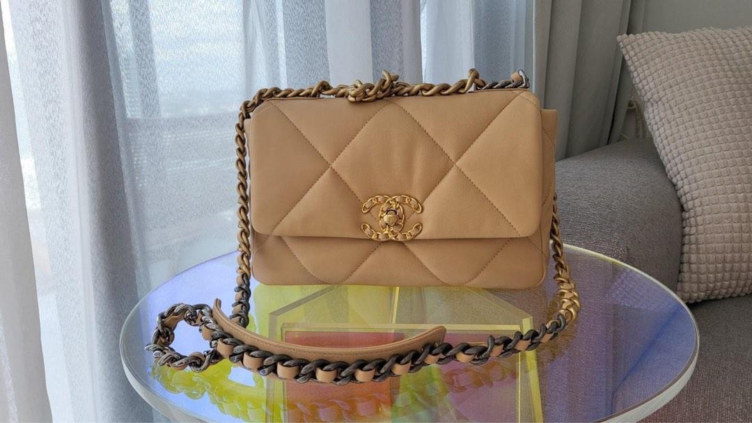 Chanel 19 Flap bag, Women's Fashion, Bags & Wallets, Cross-body Bags on  Carousell