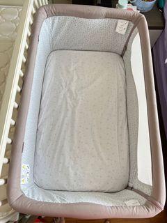 Chicco next 2 me infant cot