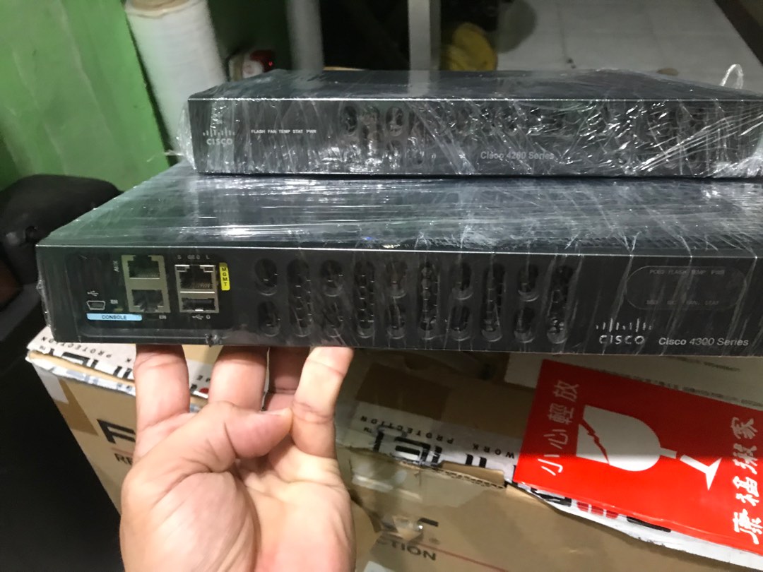 Cisco ISR 4331 free 4221, Computers & Tech, Office & Business ...