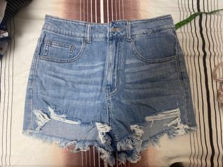 (Category: ) located in . Submitted by yfs (Listing ID 1181152265, Image 1). Description: .