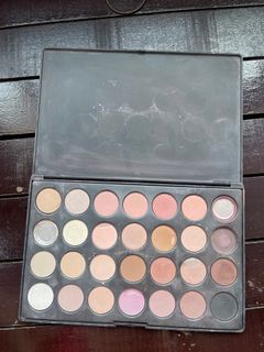 (Category: ) located in . Submitted by makeuppppp (Listing ID 1181155736, Image 1). Description: .