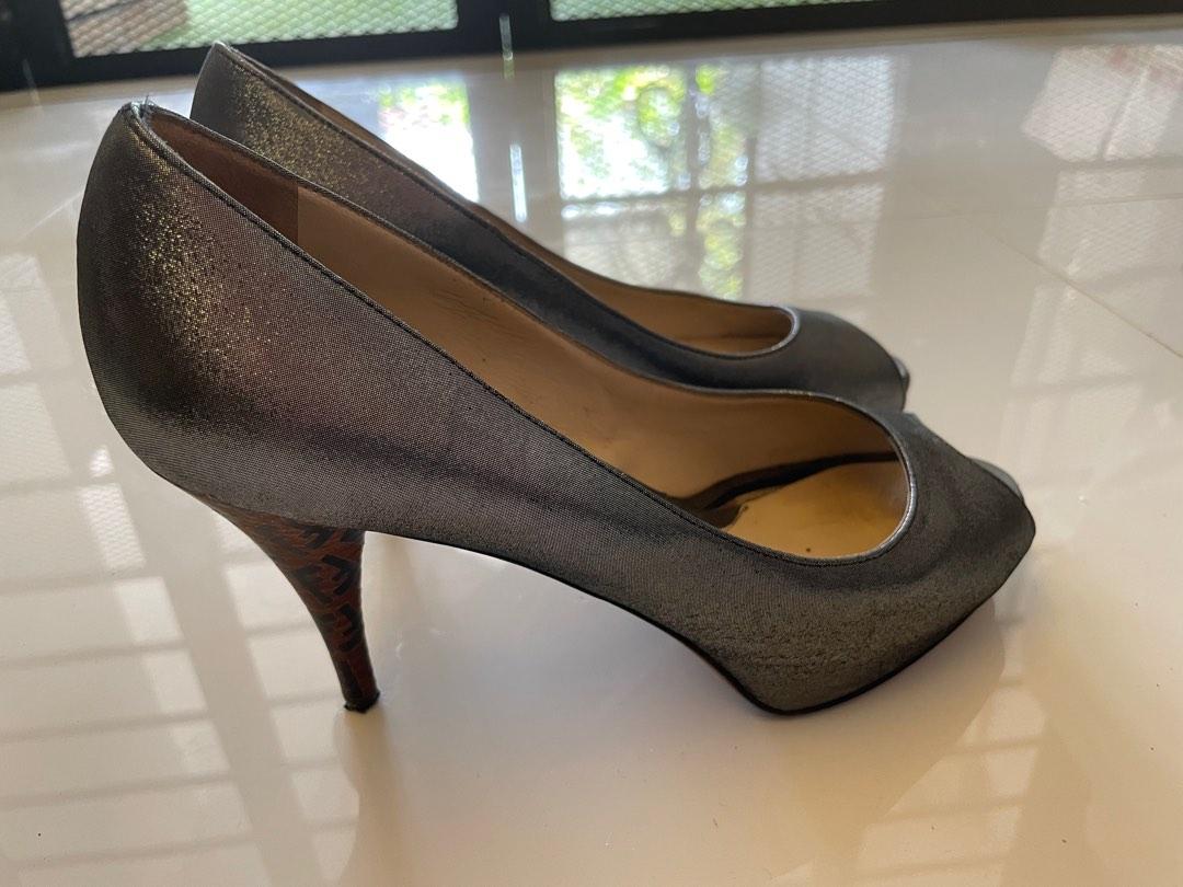 Dark grey store platform heels
