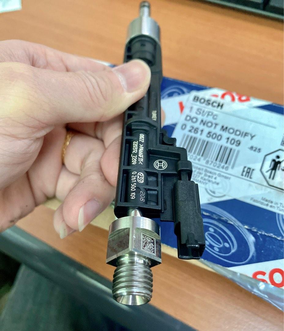 BMW Fuel Injector Bosch OEM 0261500109, Car Accessories, Car
