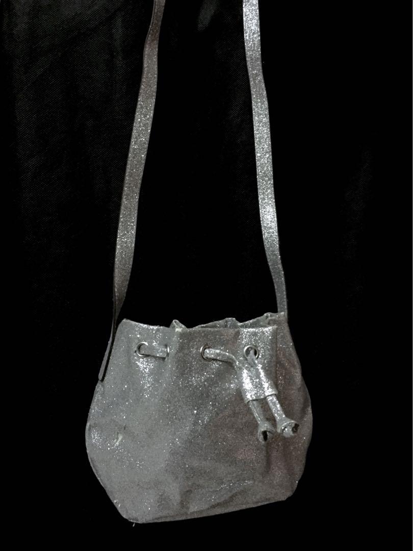 Gap mini top bucket bag