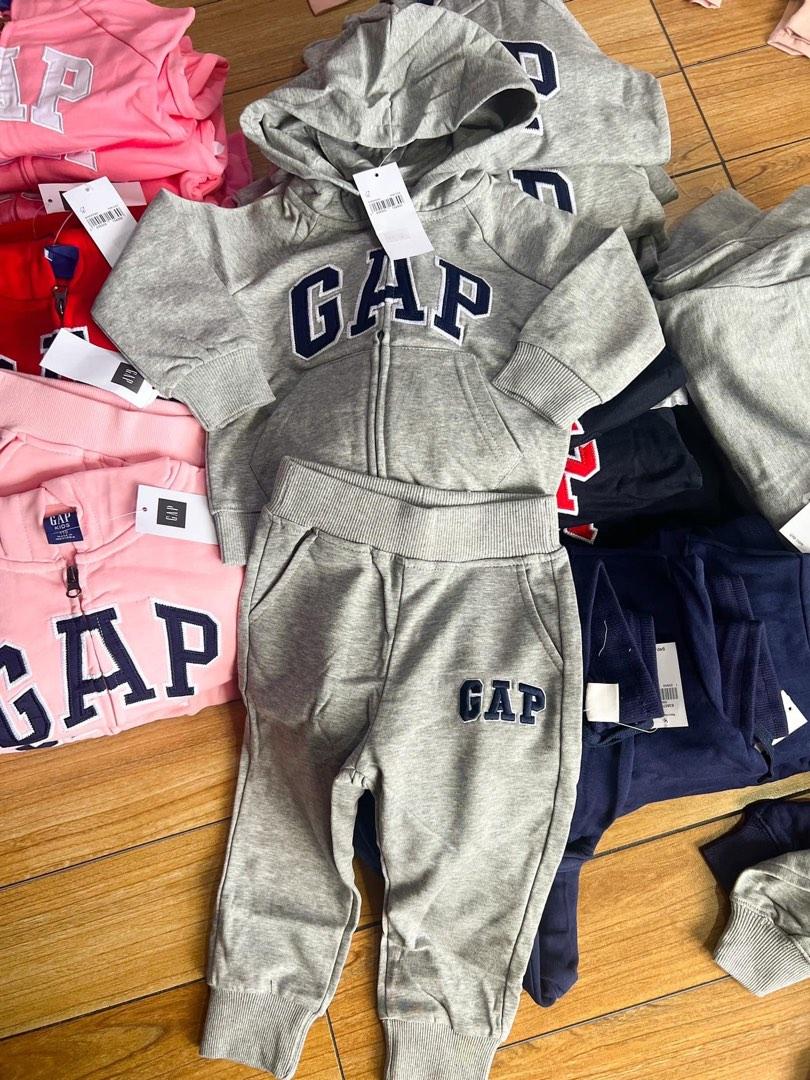 GAP TRACKSUIT, Babies & Kids, Babies & Kids Fashion on Carousell
