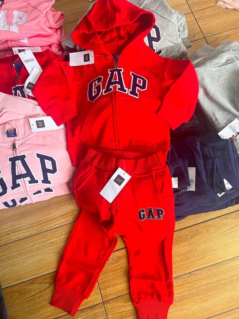 Gap deals ladies tracksuits