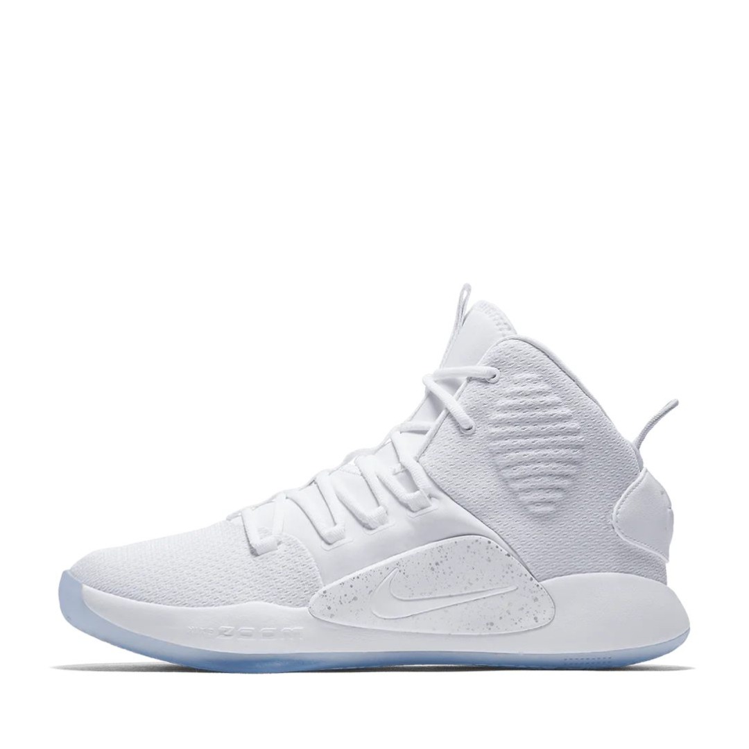 hyperdunks black and white