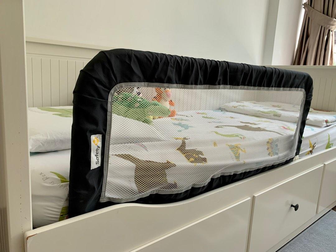 Selling the whole set IKEA HEMNES Bed Frame with drawers