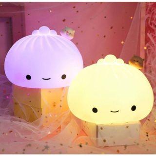 INSTOCK minimalist cute cartoon multicolored pig bun night light / multi color piggy bao bedside lamp / Lighting