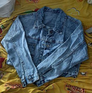 JAKET LENGAN PANJANG JEANS CROP