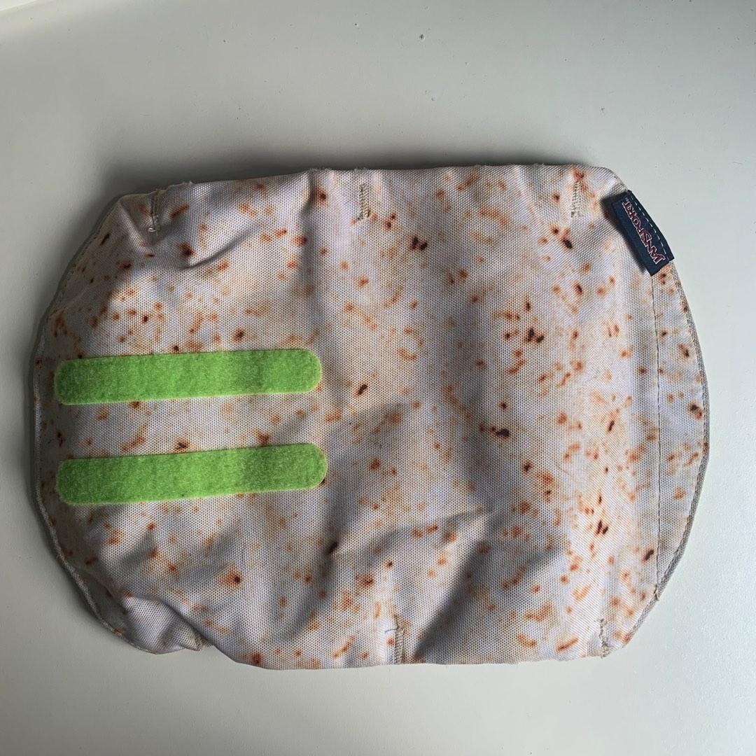 Jansport Burrito Pencil Case, Hobbies & Toys, Stationery & Craft