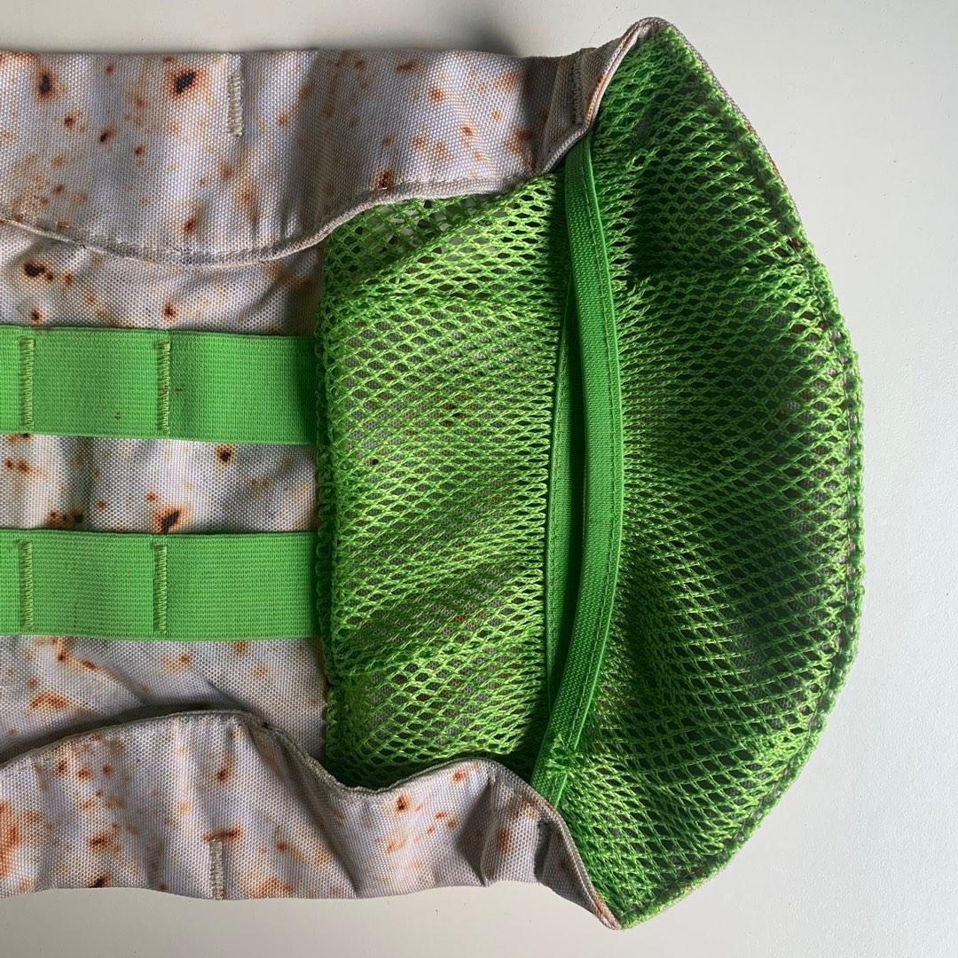 Jansport Burrito Pencil Case, Hobbies & Toys, Stationery & Craft