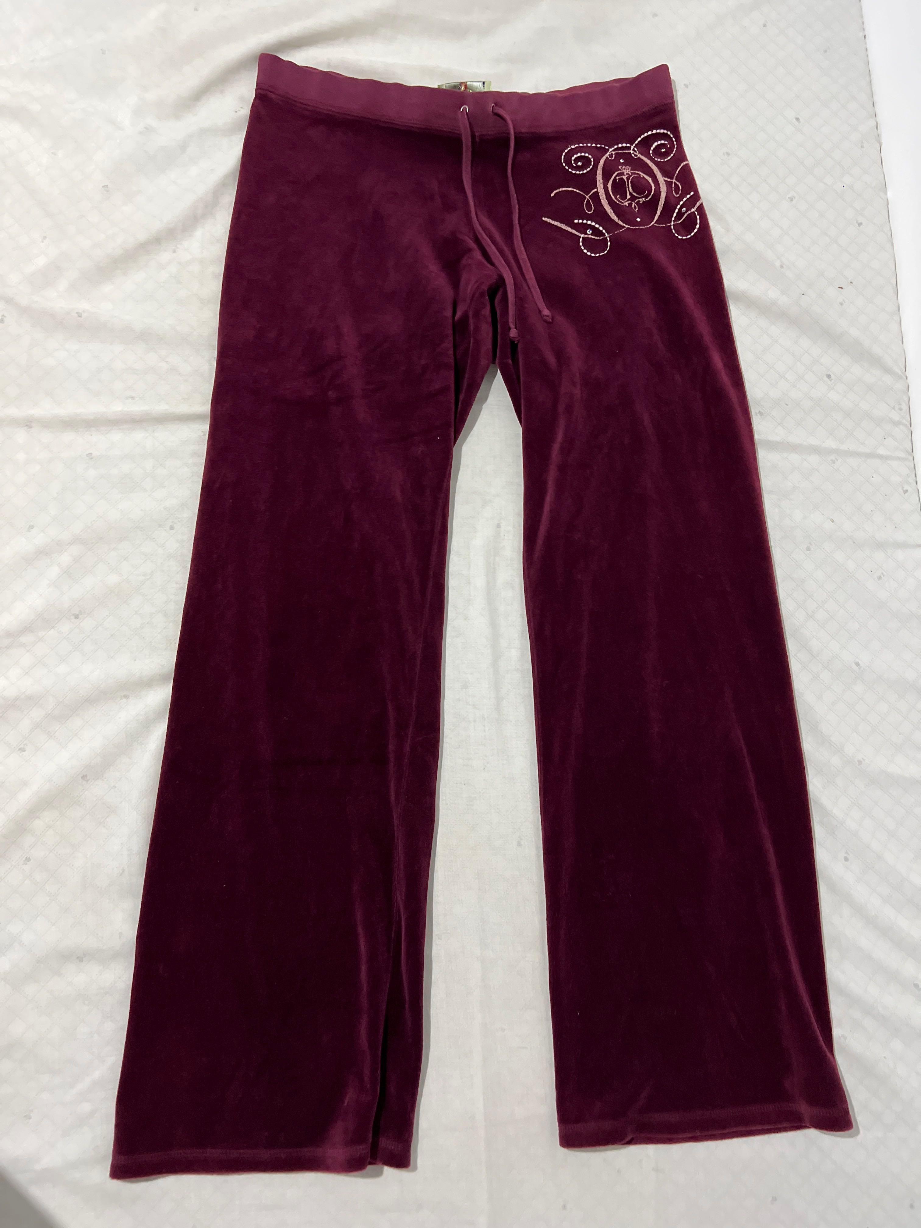 Juicy Couture maroon velvet pants (Category: Other Bottoms) located in Rizal, Mindoro Occidental. Submitted by pingket (Listing ID 1179370423, Image 1). Description: Message me for ww Rfs: decluttering - Low waist Size: L (can fit medium) Length: 38.5.
