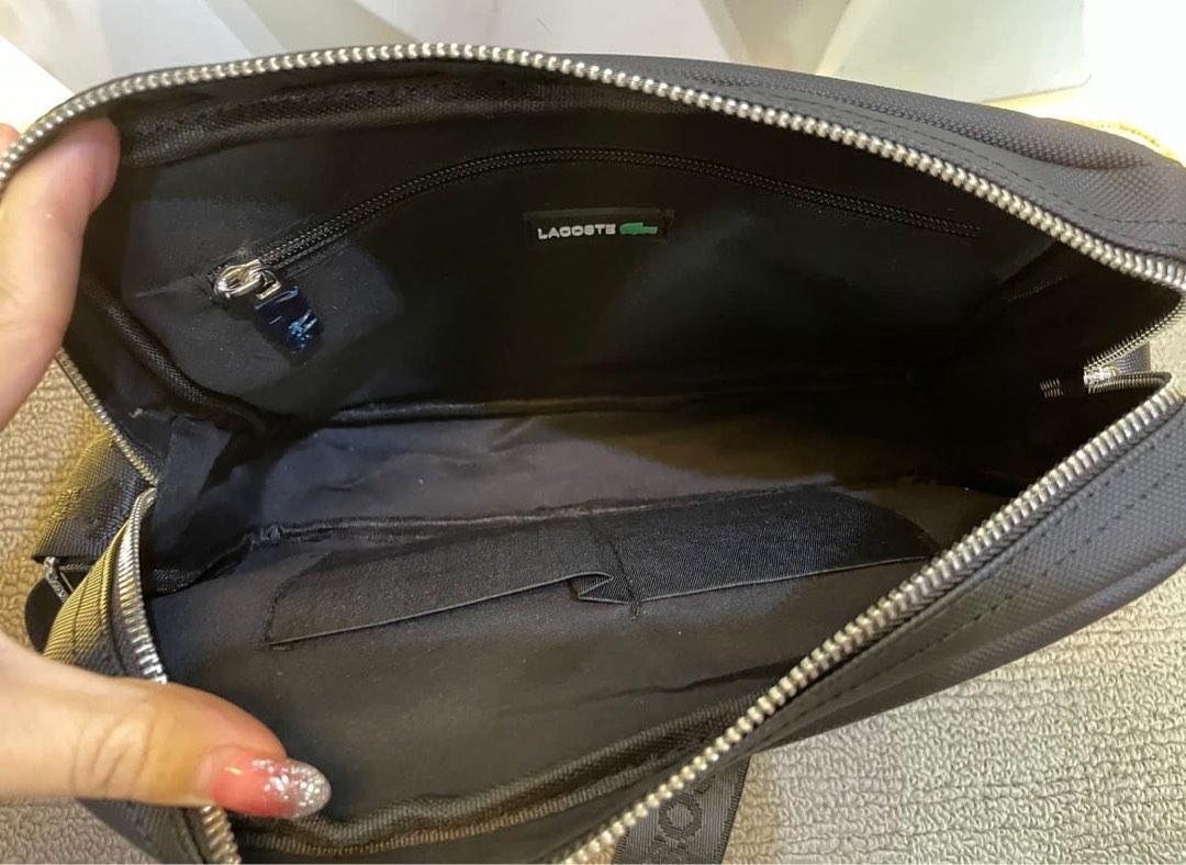 Lacoste slingbag ori fo malaysia, Fesyen Pria, Tas & Dompet , Tas Selempang di Carousell