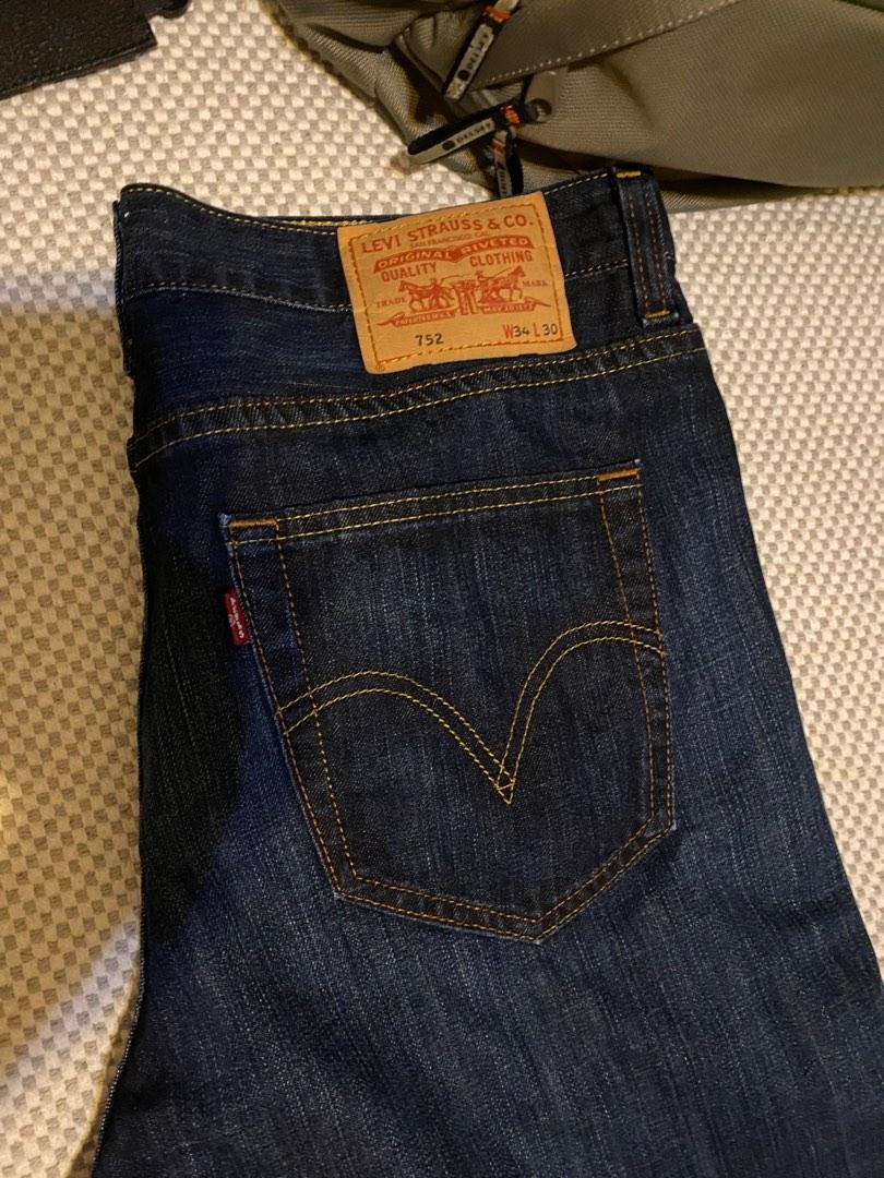 752 levis deals