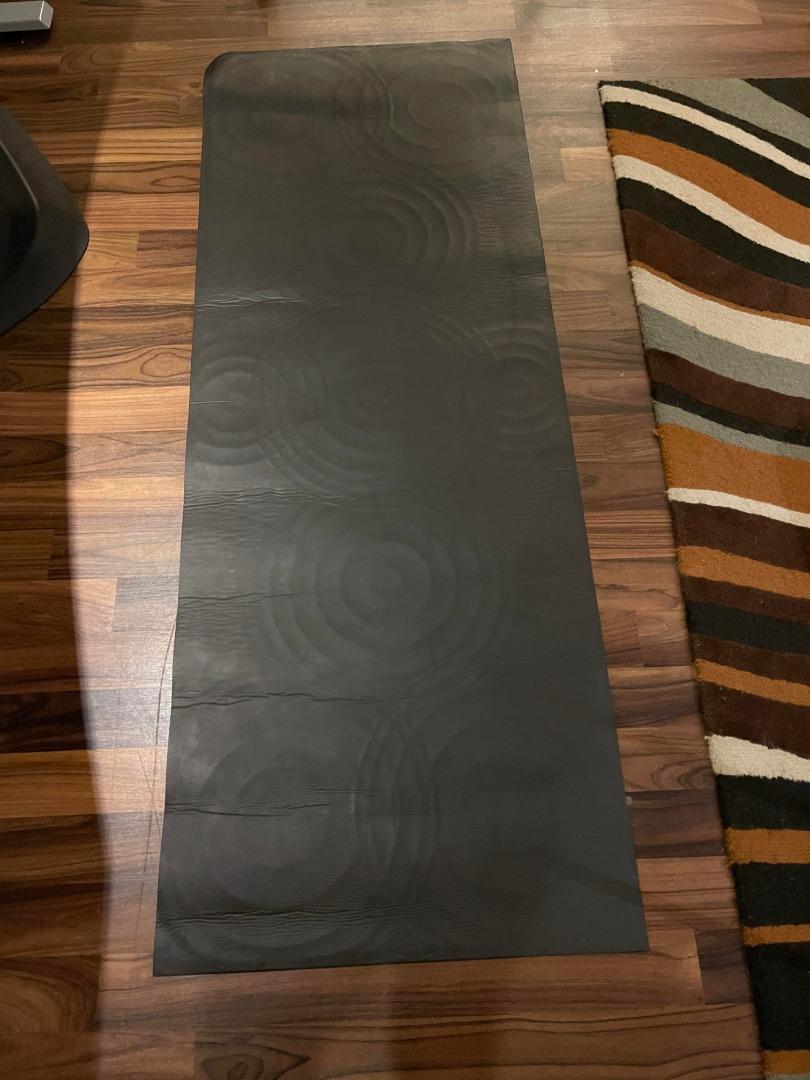 Lululemon Premium "Take Form" Yoga Mat 5mm RRP 200, Sports Equipment
