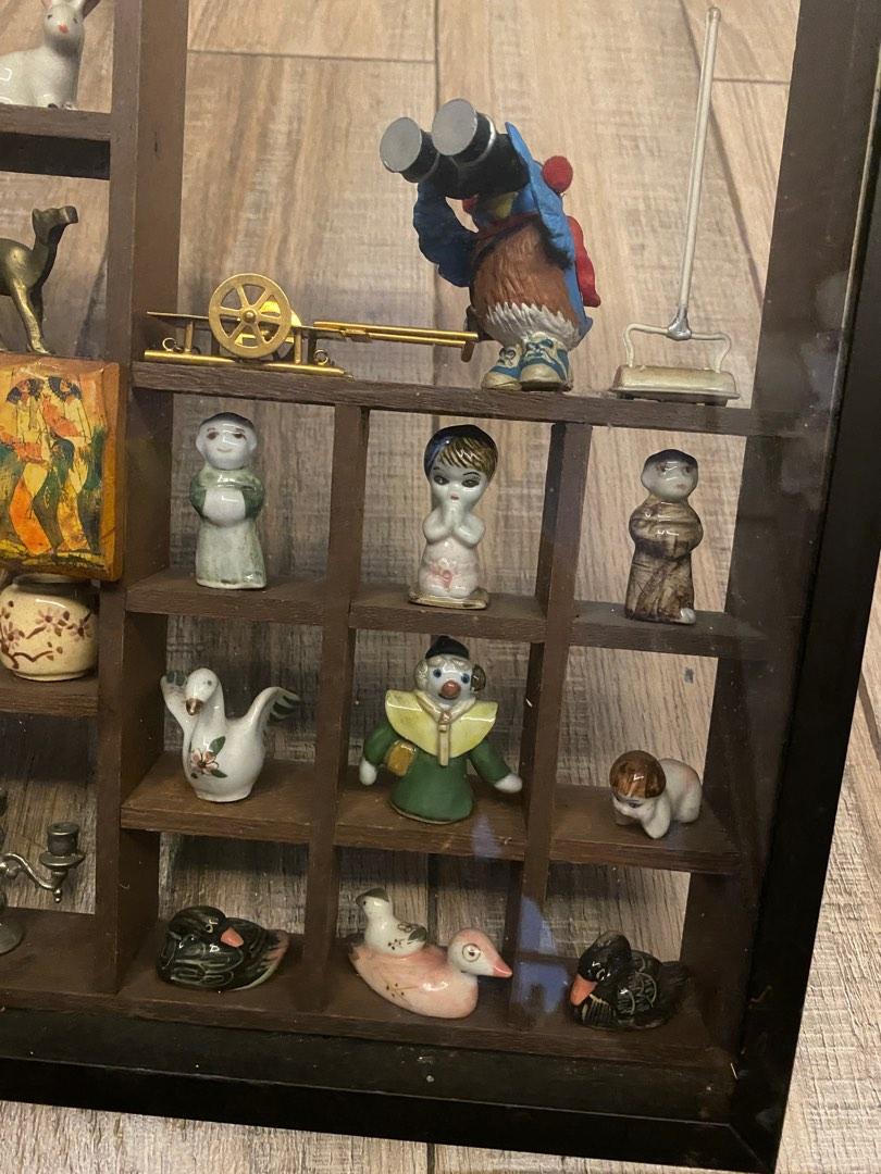 Miniature wall display #1 (Category: Wall Decor) located in Marikina City. Submitted by theflos (Listing ID 1181152921, Image 2). Description: From the collection of my mom Aleli Salinas Vengua museum of miniatures (see facebook & google).