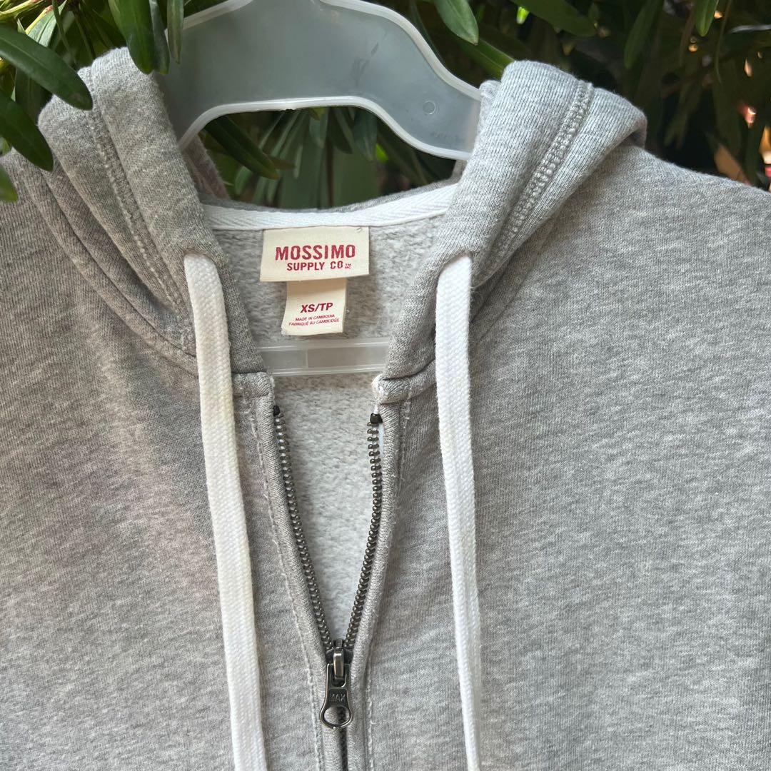 Mossimo Light Gray Jacket, Women's Fashion, Coats, Jackets and Outerwear on  Carousell