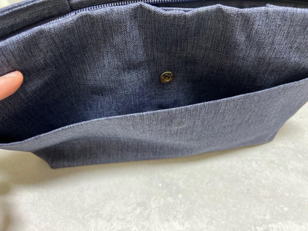 Muji bag organiser, Women's Fashion, Bags & Wallets, Purses & Pouches