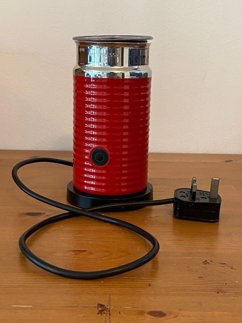 Nespresso milk frother, TV & Home Appliances, Kitchen Appliances