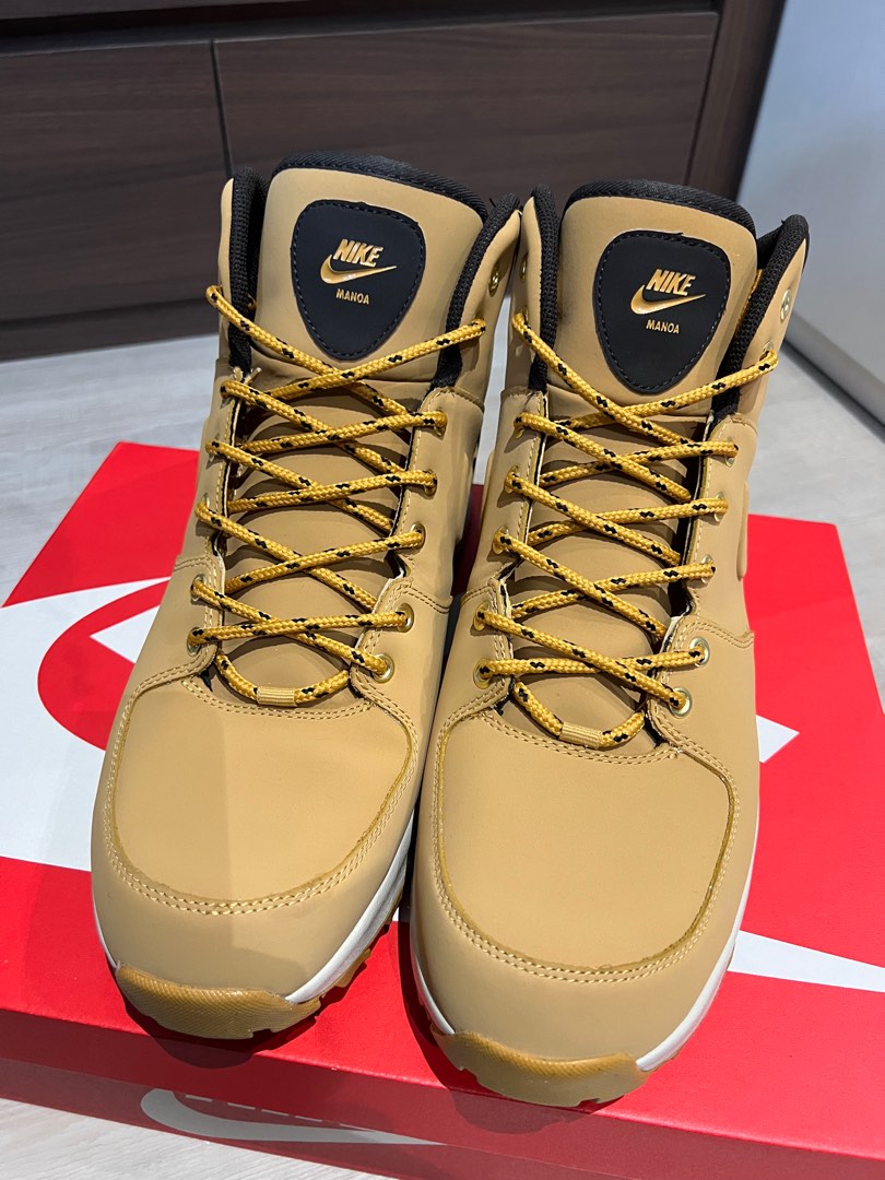 nike manoa fauna