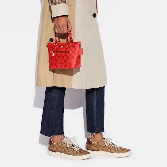 💯ORIGINAL COACH MINI GALLERY RED CROSSBODY (Category: Luxury Bags & Wallets) located in Quezon City. Submitted by ashongsstore (Listing ID 1181133094, Image 3). Description: 🐎C0ACH COLLECTION 🐎 🇵🇭ONHAND🇵🇭 MINI GALLERY CROSSBODY ‼️Please look at our pictures as that is exactly what you are purchasing‼️ 💯GUARANTEED ORIGINAL AND AUTHENTIC or TRIPLE YOUR MONEY BACK! Not REPLICA, OEM, TOP GRADE QUALITY, AUTHENTIC QUALITY or Any other Terms to 