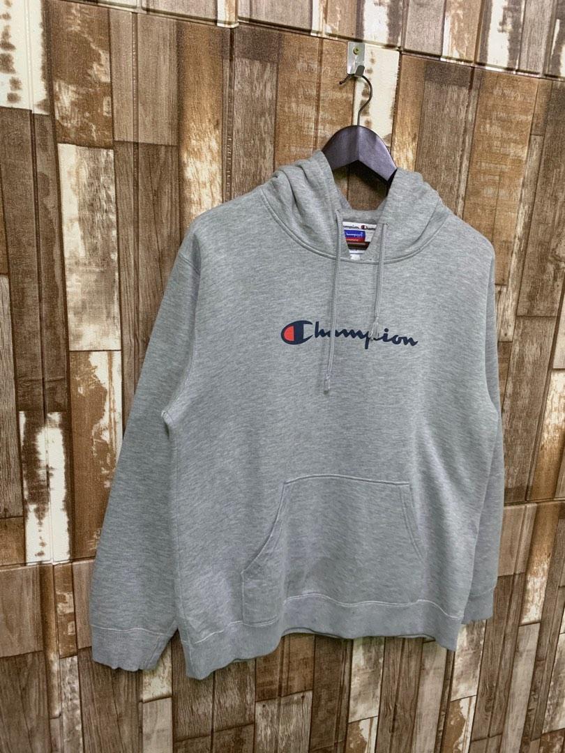 Champion reverse weave chenille script pullover hoodi best sale
