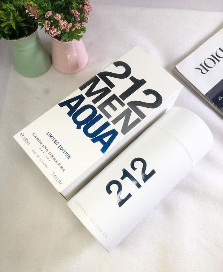 Ch 212 men aqua top