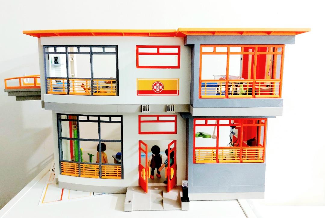 Playmobil deals hospital helipad