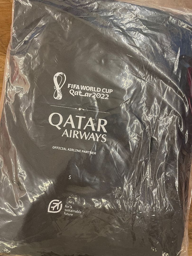 Qatar Airway Pyjamas Set, Men's Fashion, Tops & Sets, Sleep and