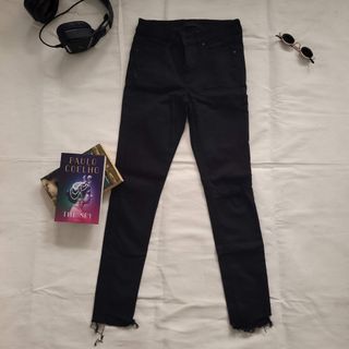 (Category: ) located in . Submitted by Picks.ph (Listing ID 1181131193, Image 1). Description: .