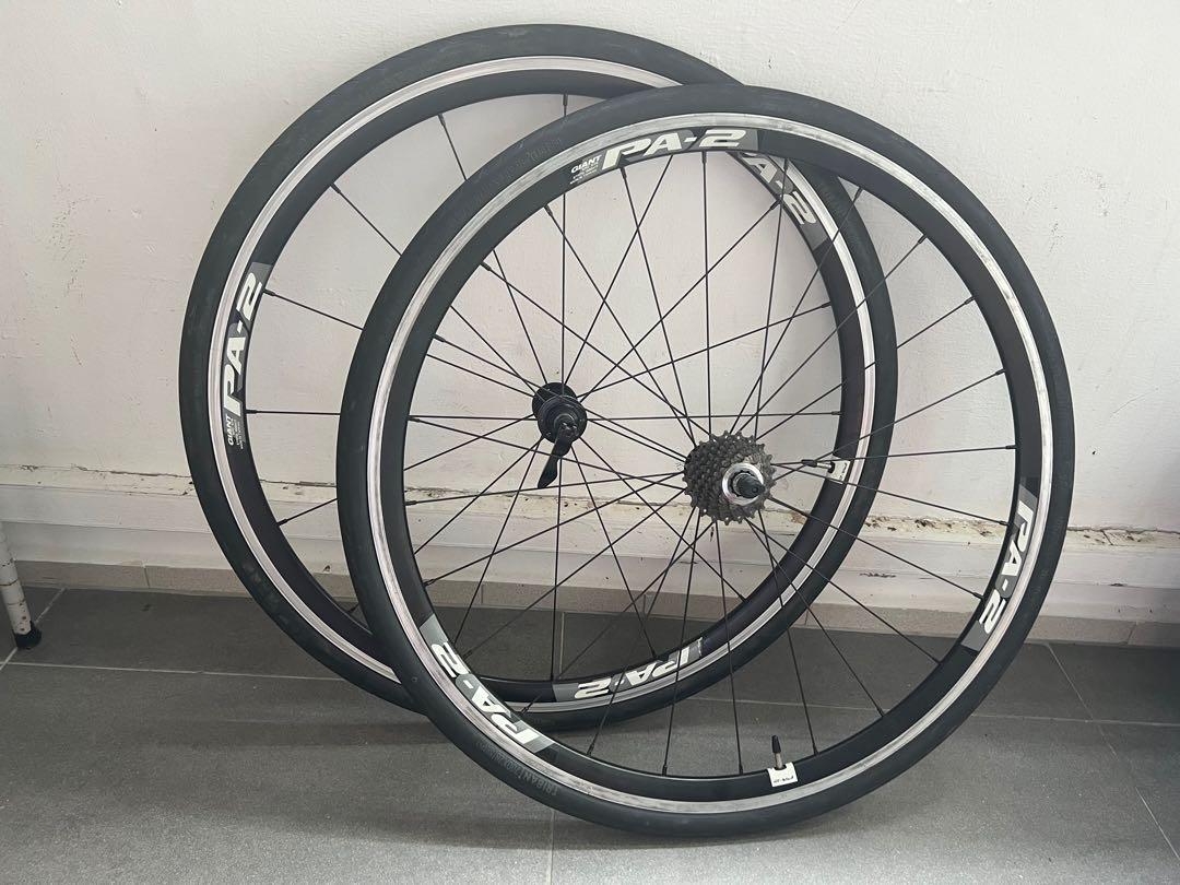 giant road bike wheels