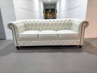 CHESTERFIELD SOFAS Collection item 1