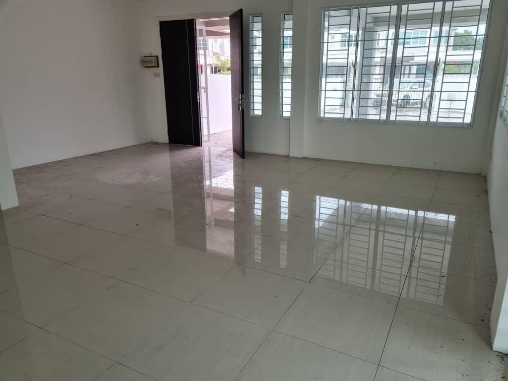 Samarahan Uni Central Double Storey Corner House for rent, Property