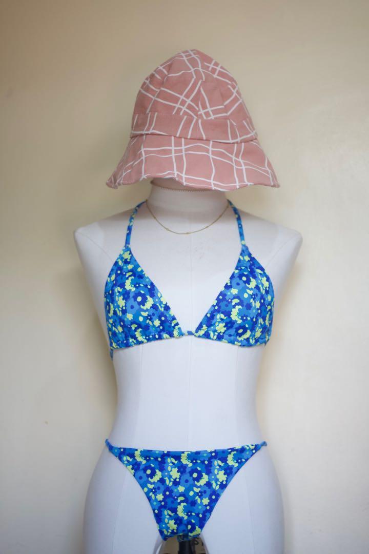 SHEIN STRING BIKINI, Women's Fashion, Swimwear, Bikinis & Swimsuits on