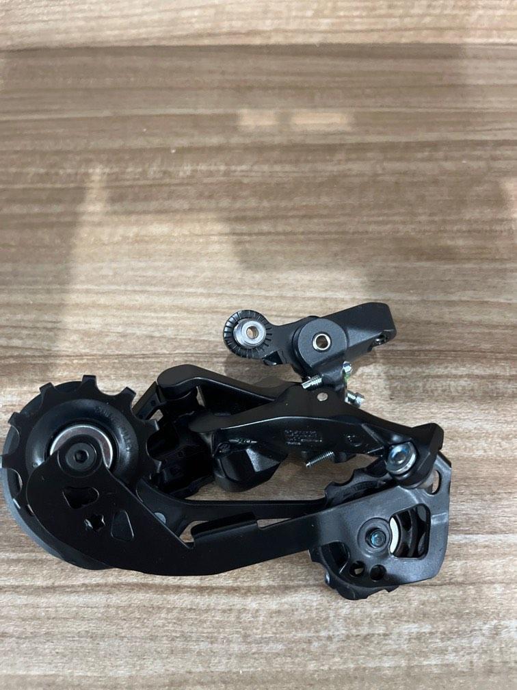 Dérailleur Arrière Shimano Deore RD-M4120 - SGS 10/11 Vitesses, Top Normal, Shadow Design, Fixation Directe, Compatible Direct Mount, Pour VTT