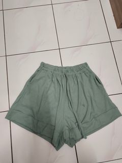 (Category: ) located in . Submitted by weartheday (Listing ID 1181093890, Image 1). Description: .